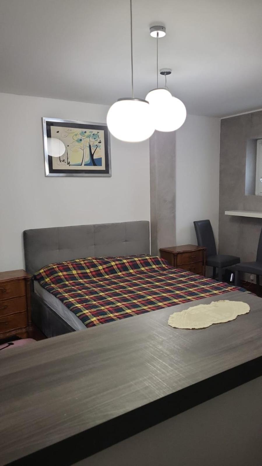Lussuosa Villa Vicino Alla Stazione Caronno Pertusella Buitenkant foto